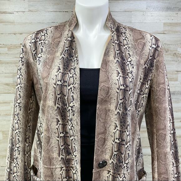BlankNYC Snake Charmer Faux Suede Jacket Coat Womens Size XS Brown Tan - Picture 4 of 16